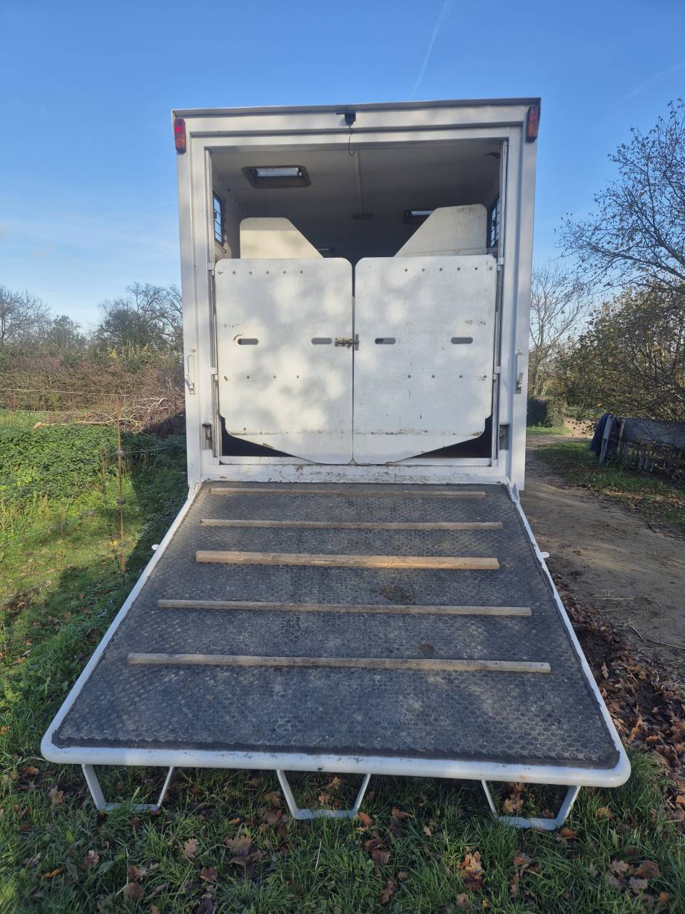 Horsebox NON-HGV Mercedes 1320 1987 Used