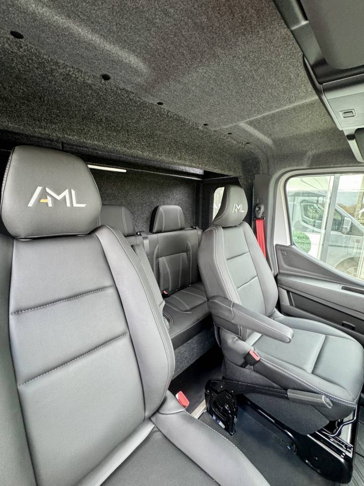 Horsebox HGV Ameline Renault Master 2025 New