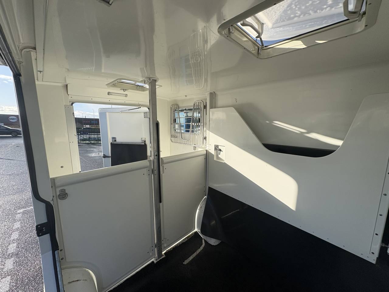 Horsebox HGV Barbot Boxer 2015 Used