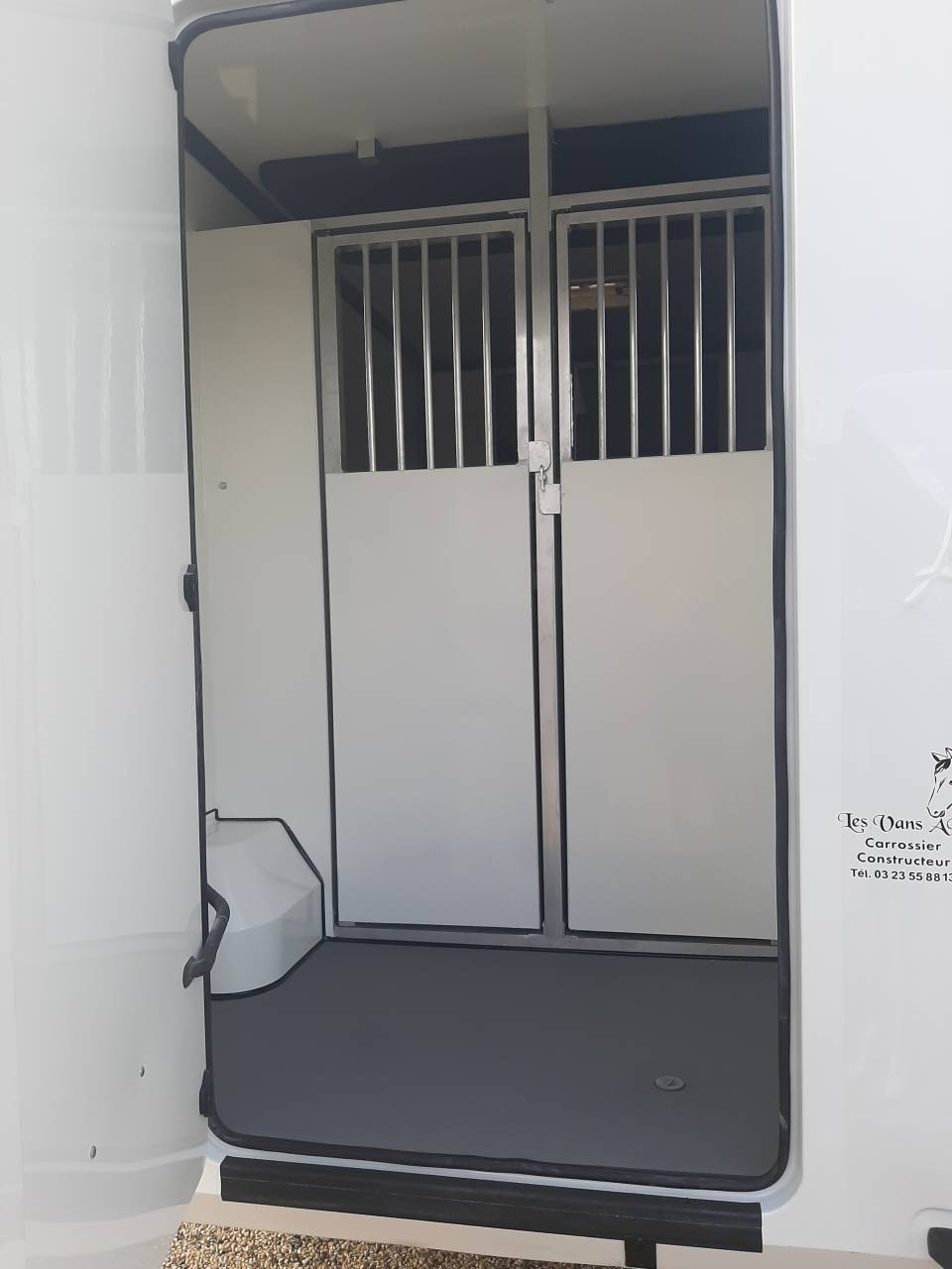 Horsebox HGV Renault Master 2017 Used