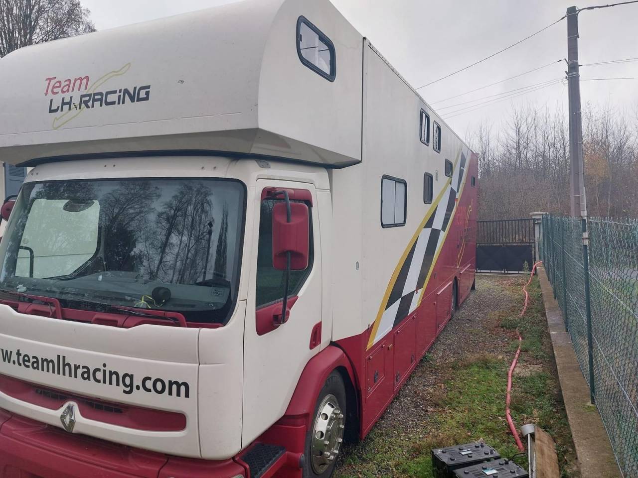 Horsebox NON-HGV Renault Midlum 2005 Used
