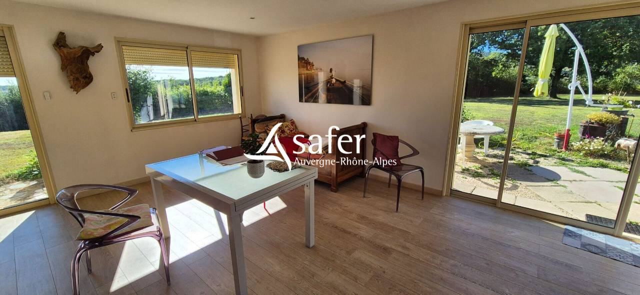 Other country property  Rhône