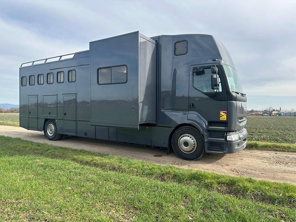Horsebox NON-HGV Renault Premuim 340 1996 Used