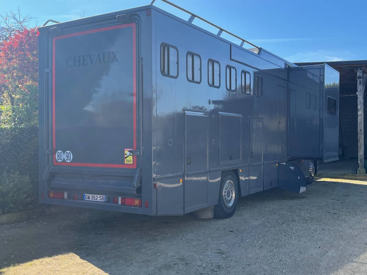 Horsebox NON-HGV Renault Premuim 340 1996 Used