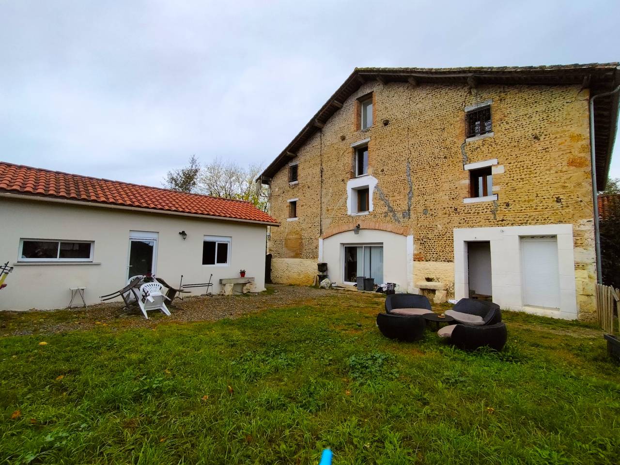 Equestrian property  Landes