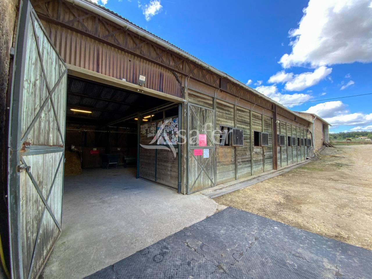 Other agricultural property  Charente-Maritime