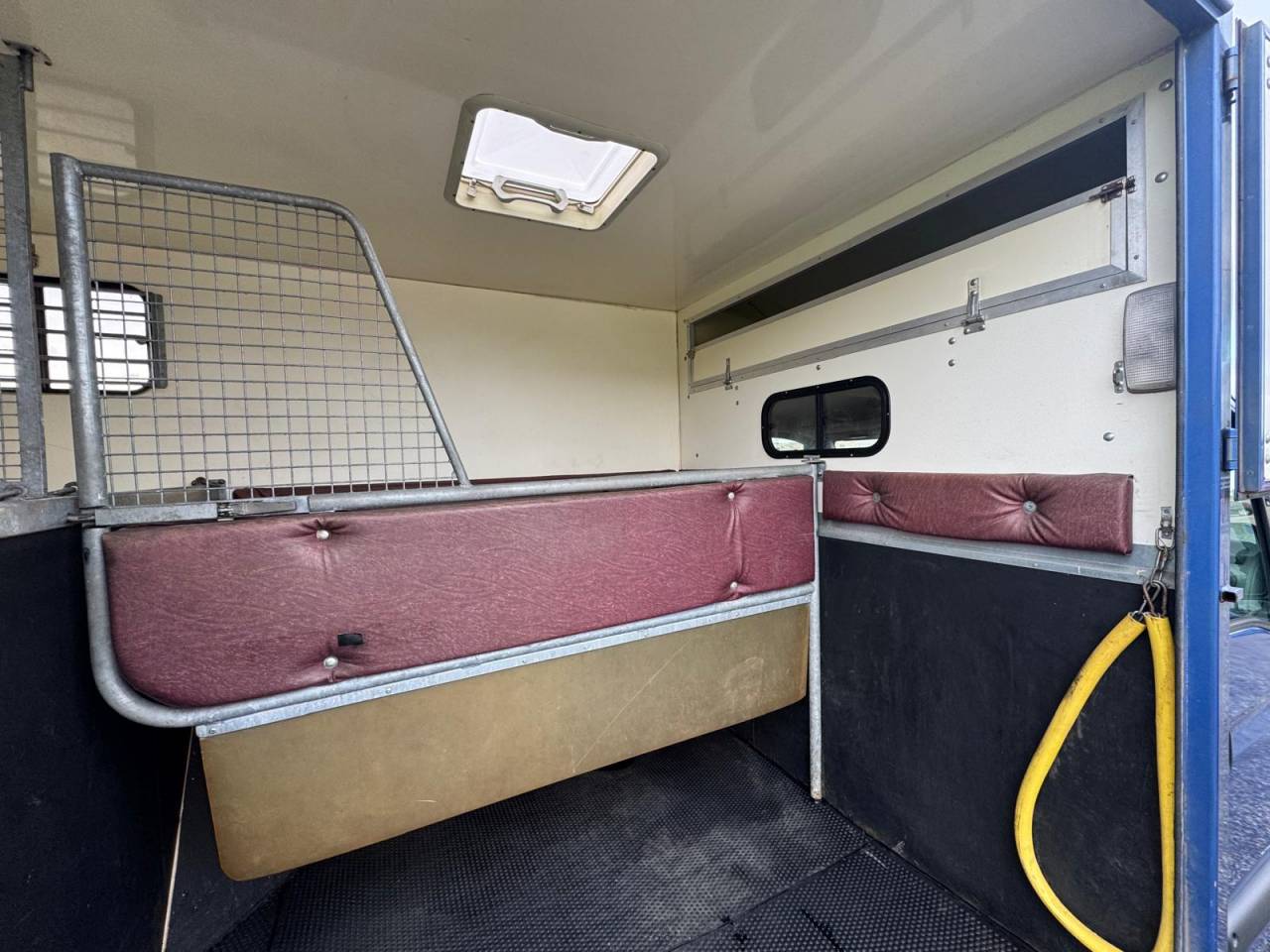 Horsebox HGV Opel OPEL 2007 Used