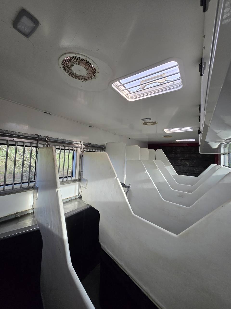 Horsebox NON-HGV Volvo FH 460CH EURO6 2017 Used