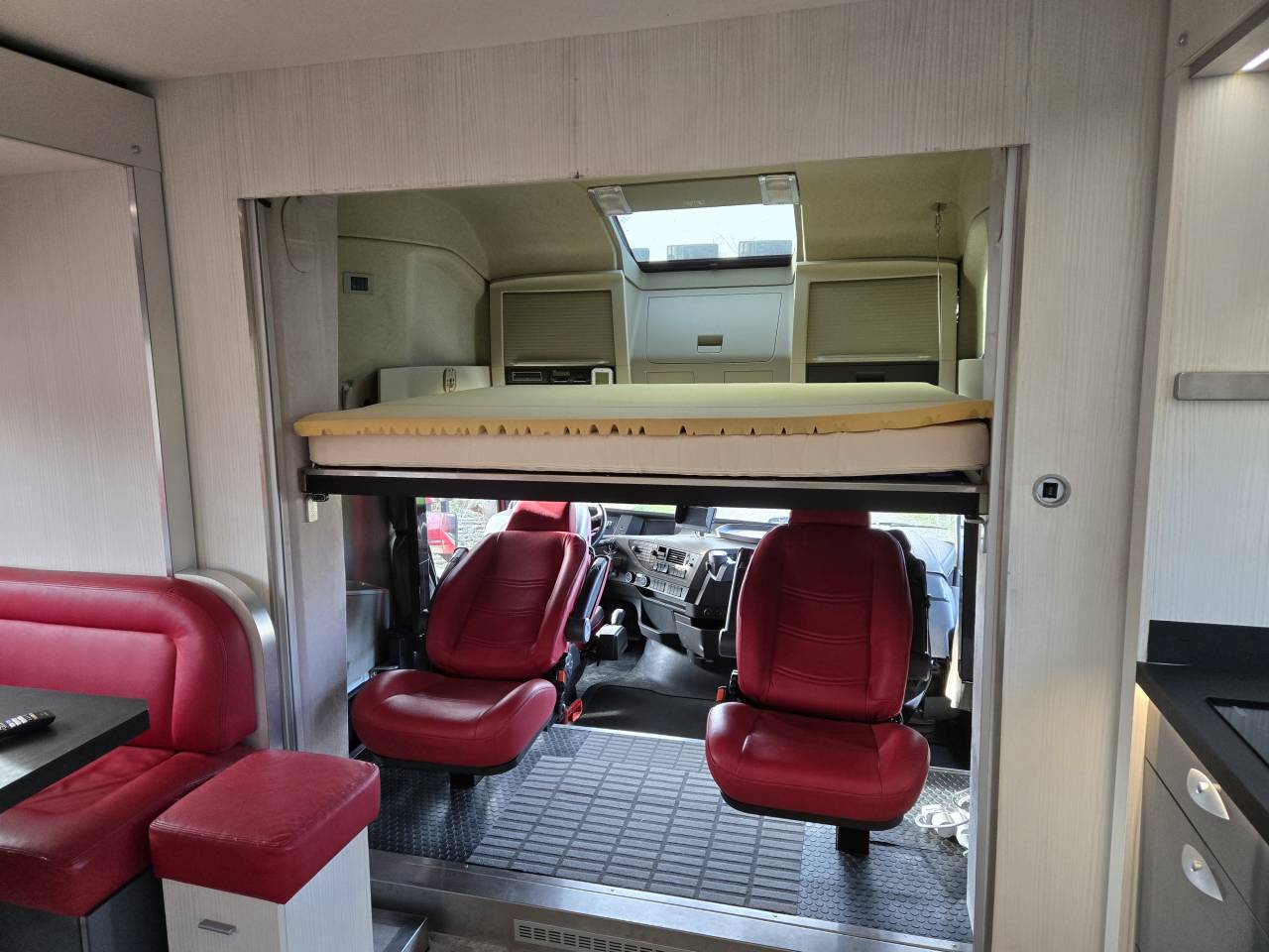 Horsebox NON-HGV Volvo FH 460CH EURO6 2017 Used