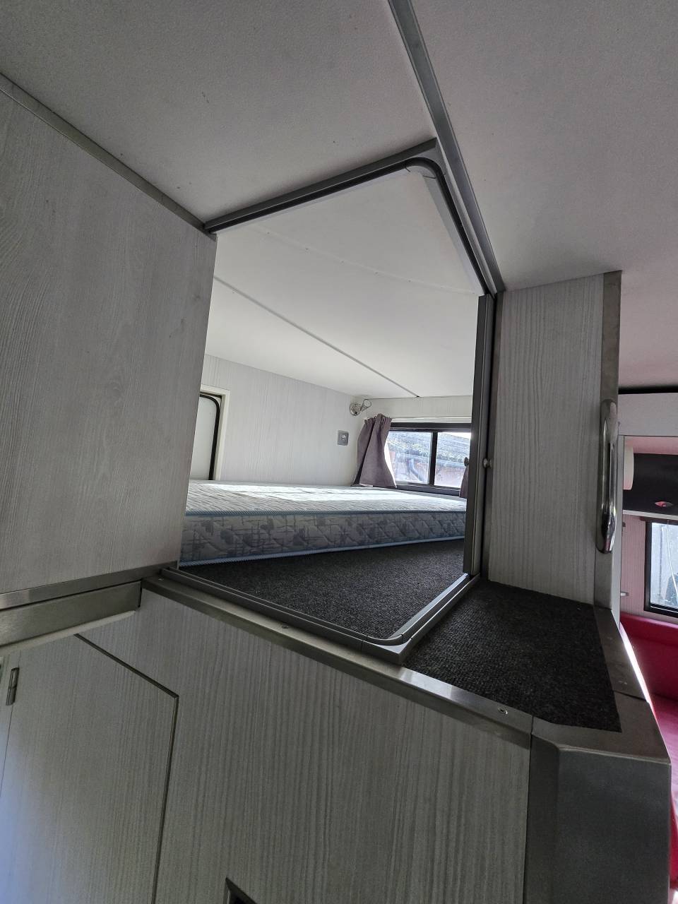 Horsebox NON-HGV Volvo FH 460CH EURO6 2017 Used