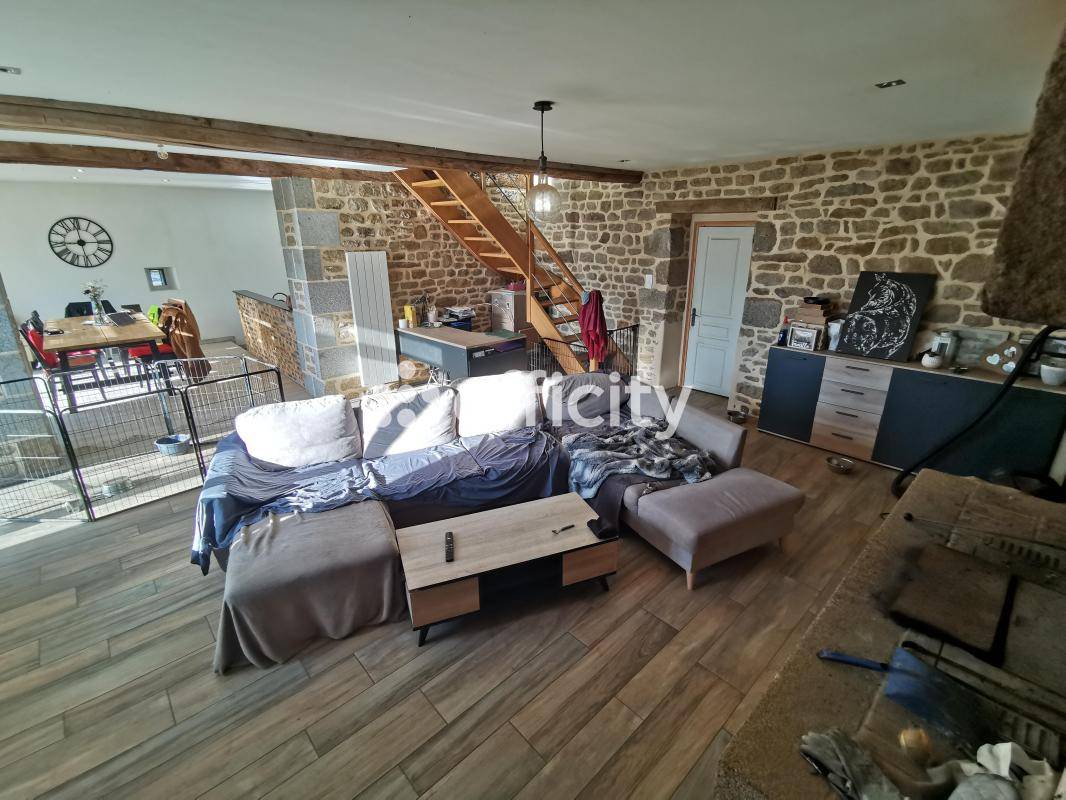 Equestrian property  Calvados