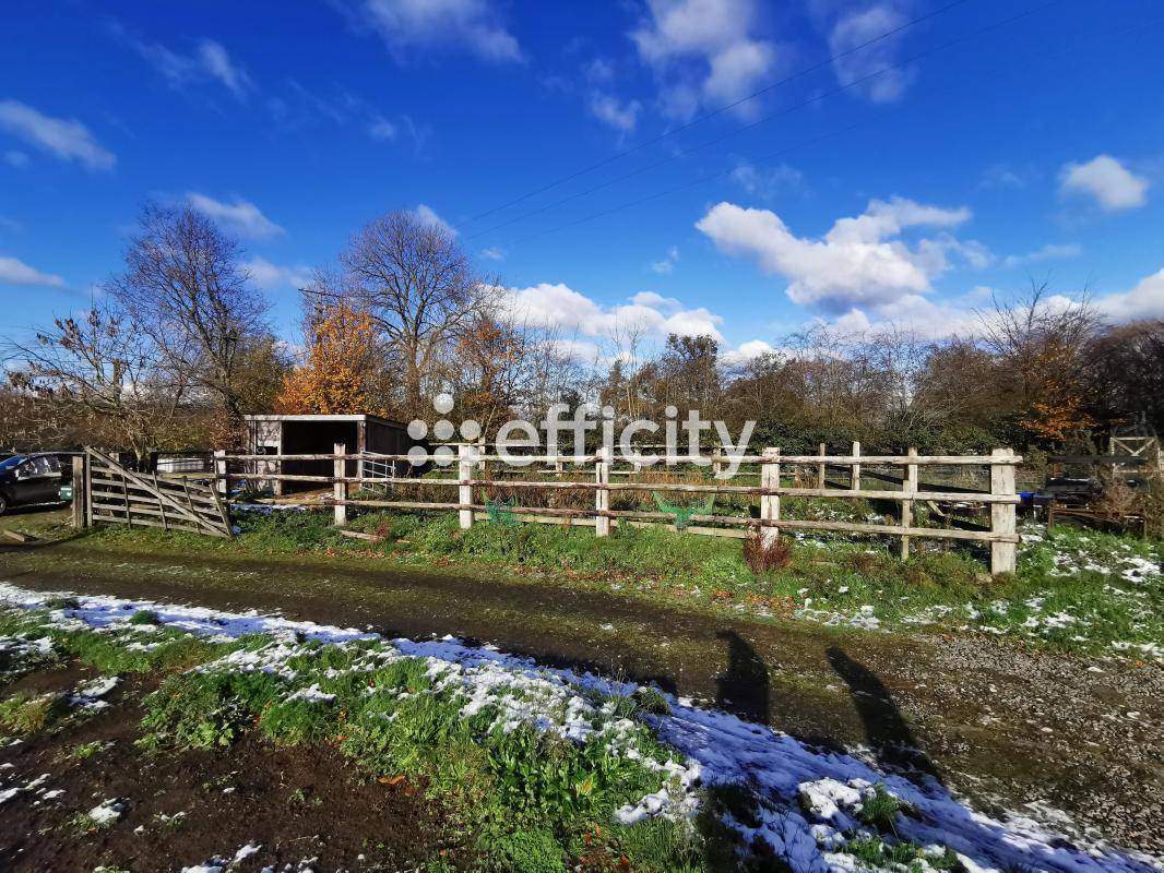 Equestrian property  Calvados