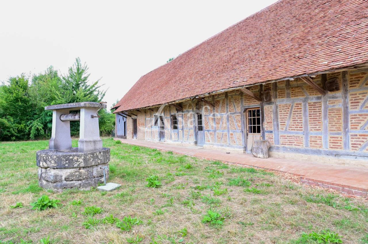 Other country property  Sa&ocirc;ne-et-Loire