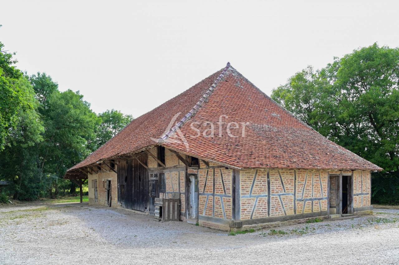 Other country property  Sa&ocirc;ne-et-Loire