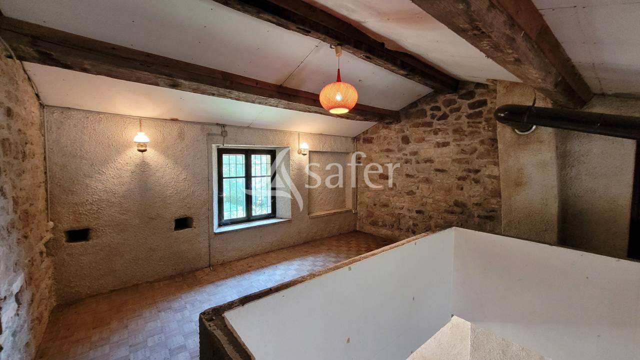 Other country property  tarn