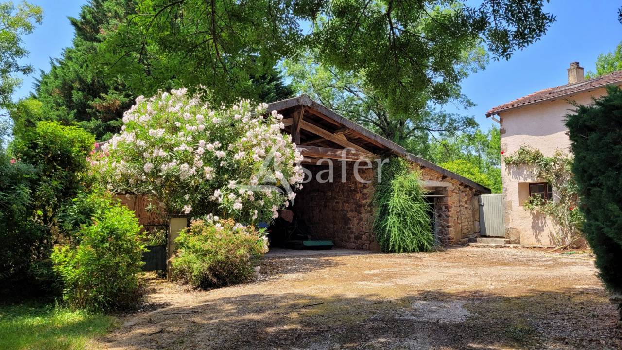 Other country property  tarn