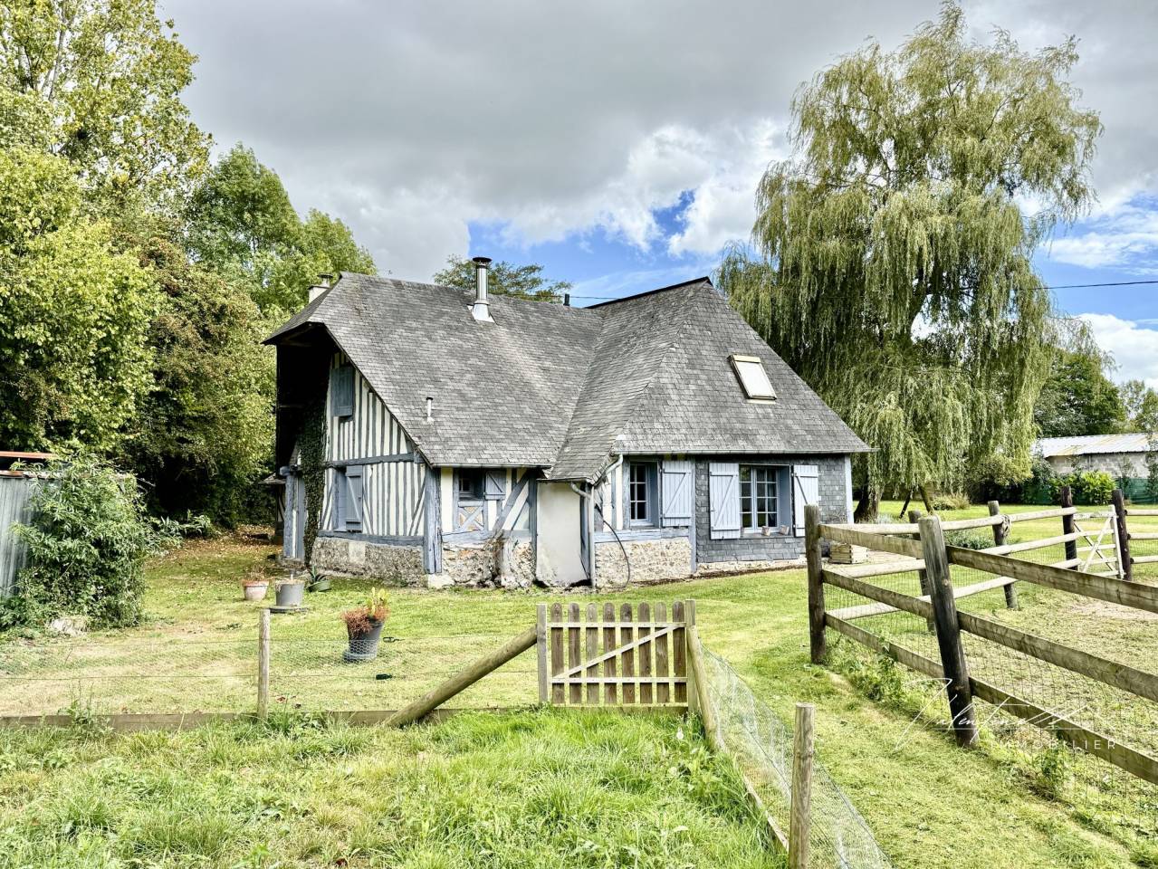 Equestrian property  Calvados