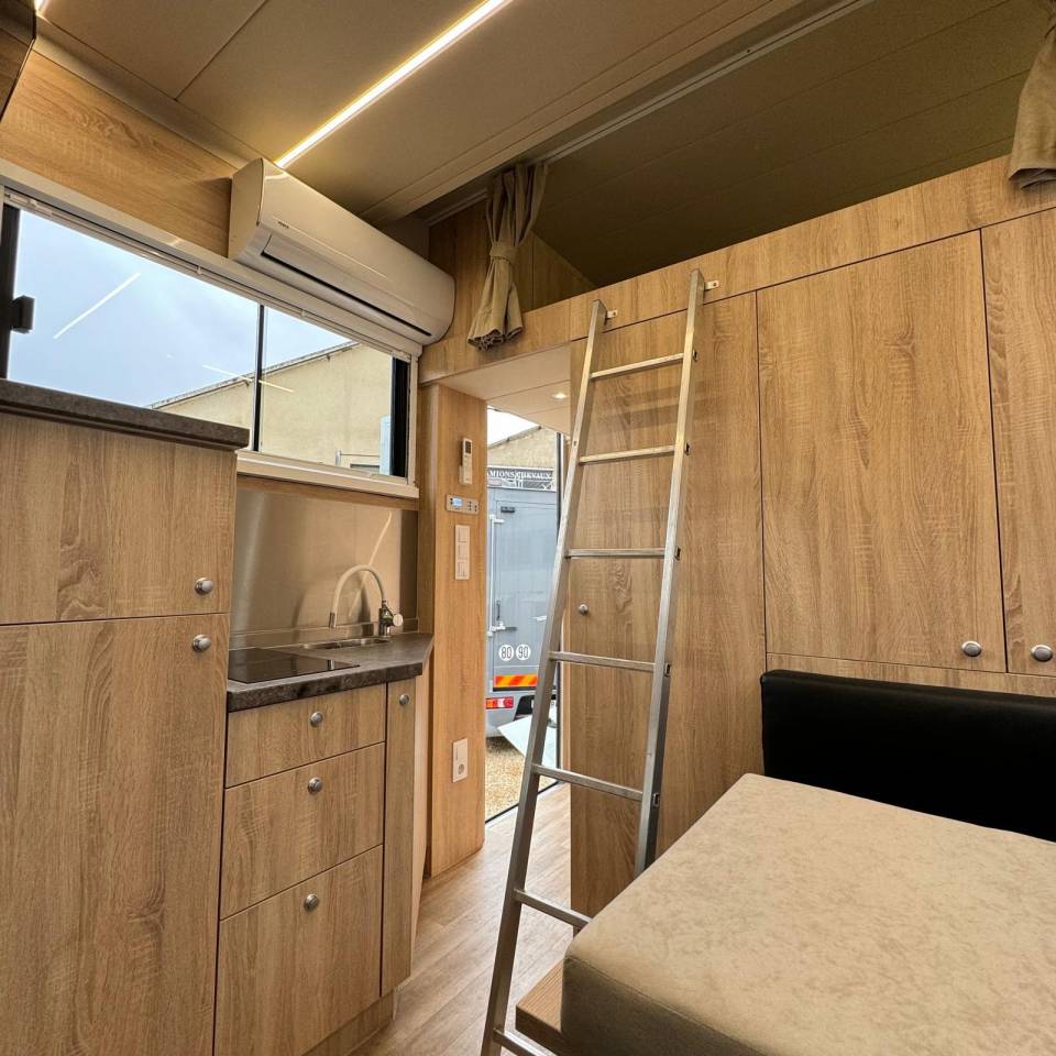 Horsebox NON-HGV Daf CONCEPTPGO 7  2013 Used