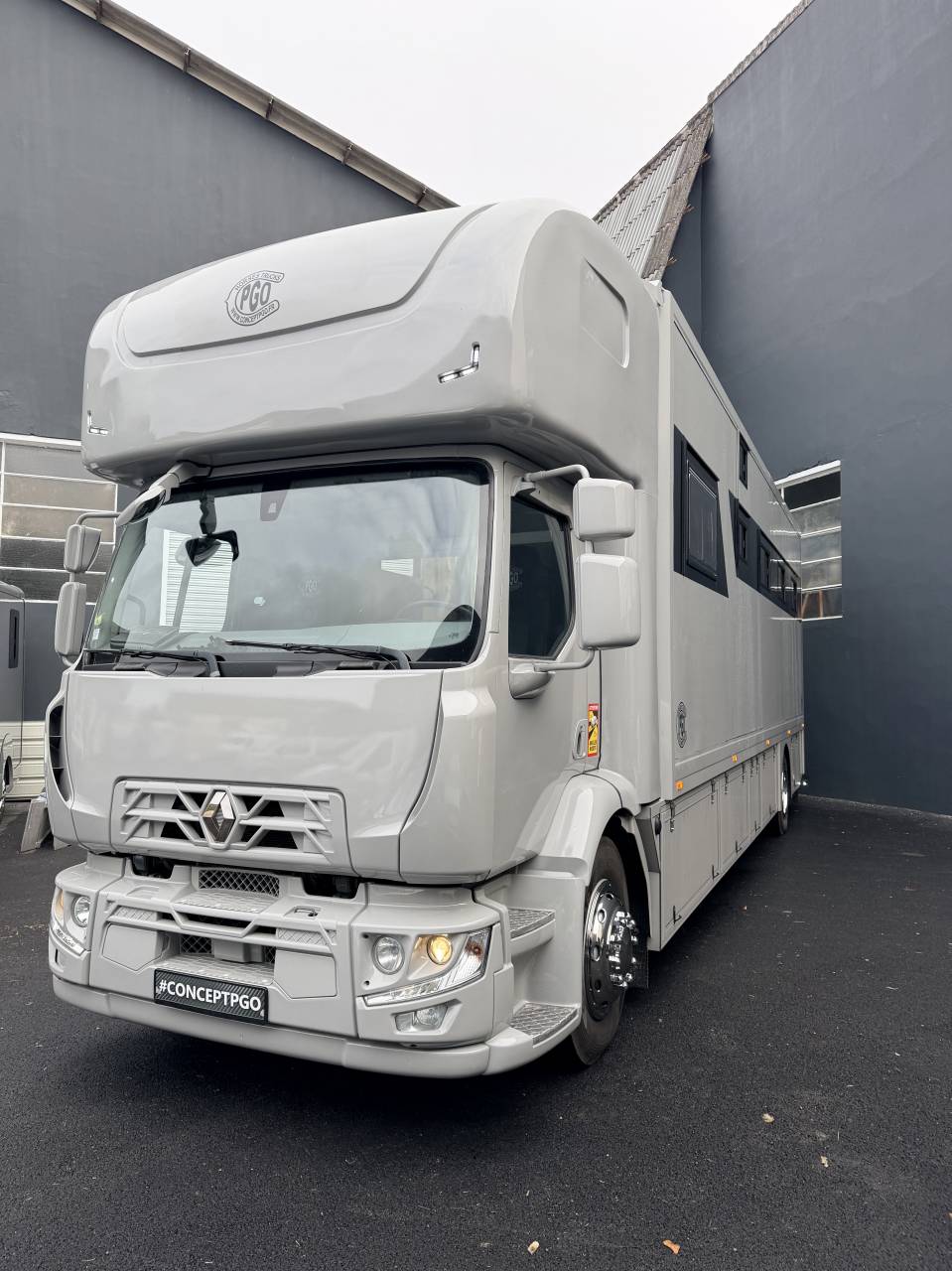 Horsebox NON-HGV Renault CONCEPTPGO7 2017 Used