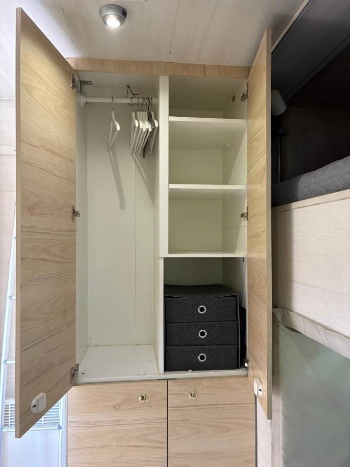 Horsebox NON-HGV Iveco  IVECO 280 hp 2001 Used