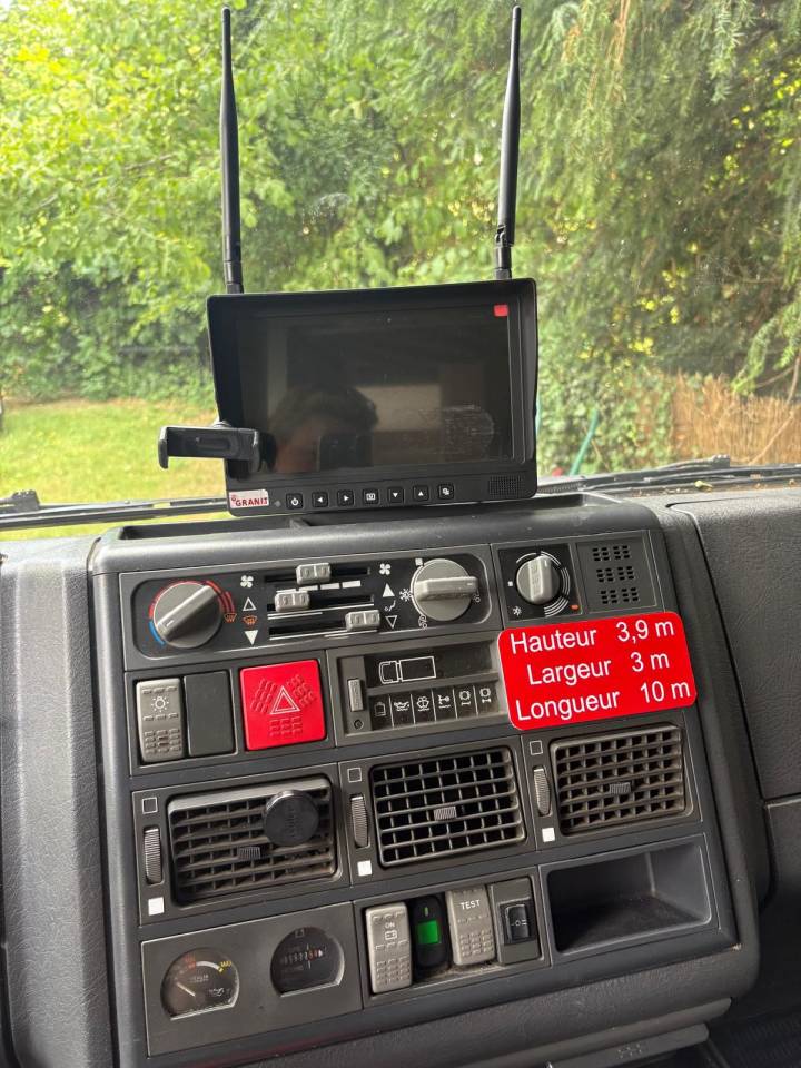 Horsebox NON-HGV Iveco  IVECO 280 hp 2001 Used