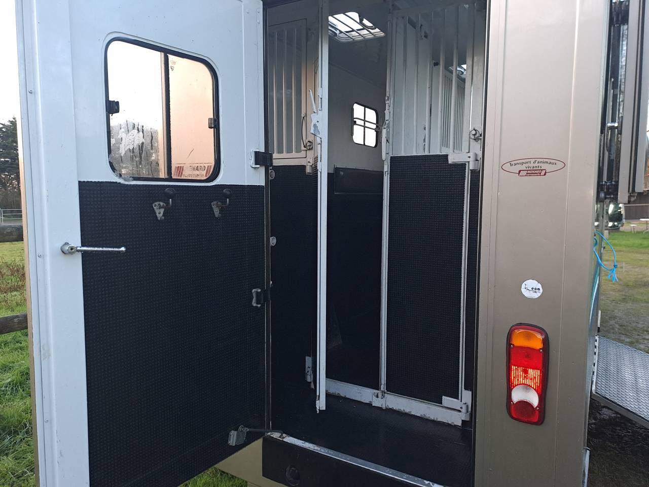 Horsebox HGV Renault Master 2017 Used
