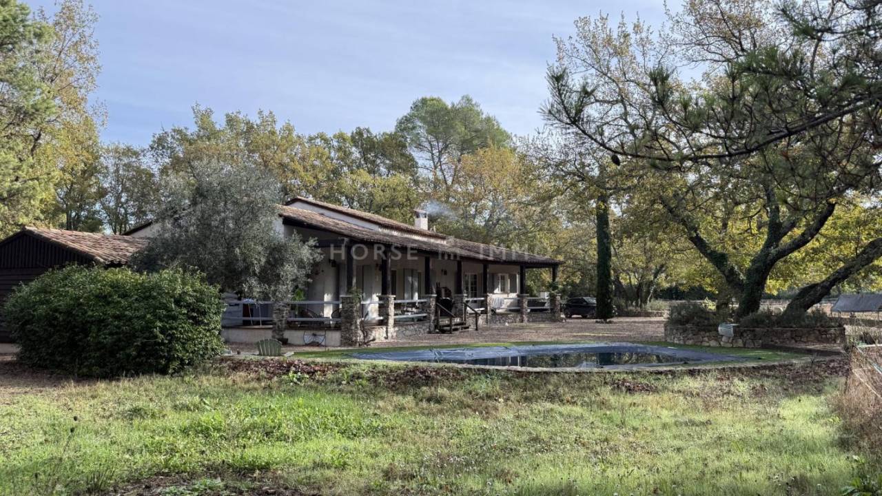 Equestrian property  Var
