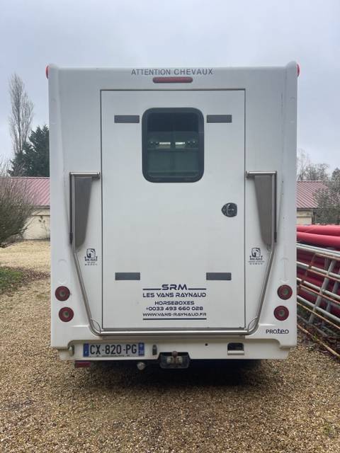 Horsebox HGV Theault  2013 Used