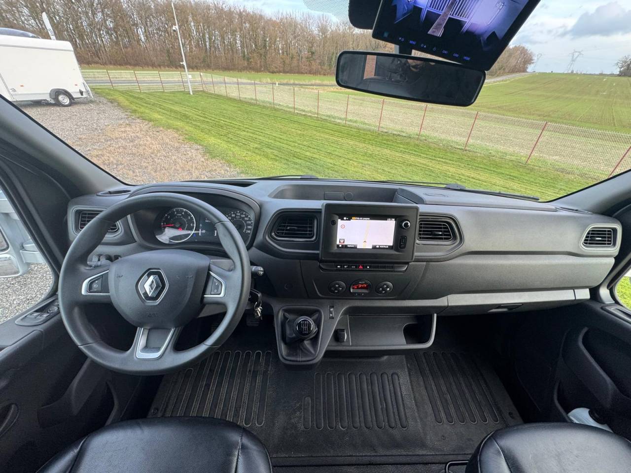 Horsebox HGV TBST Renault Master 2023 Used