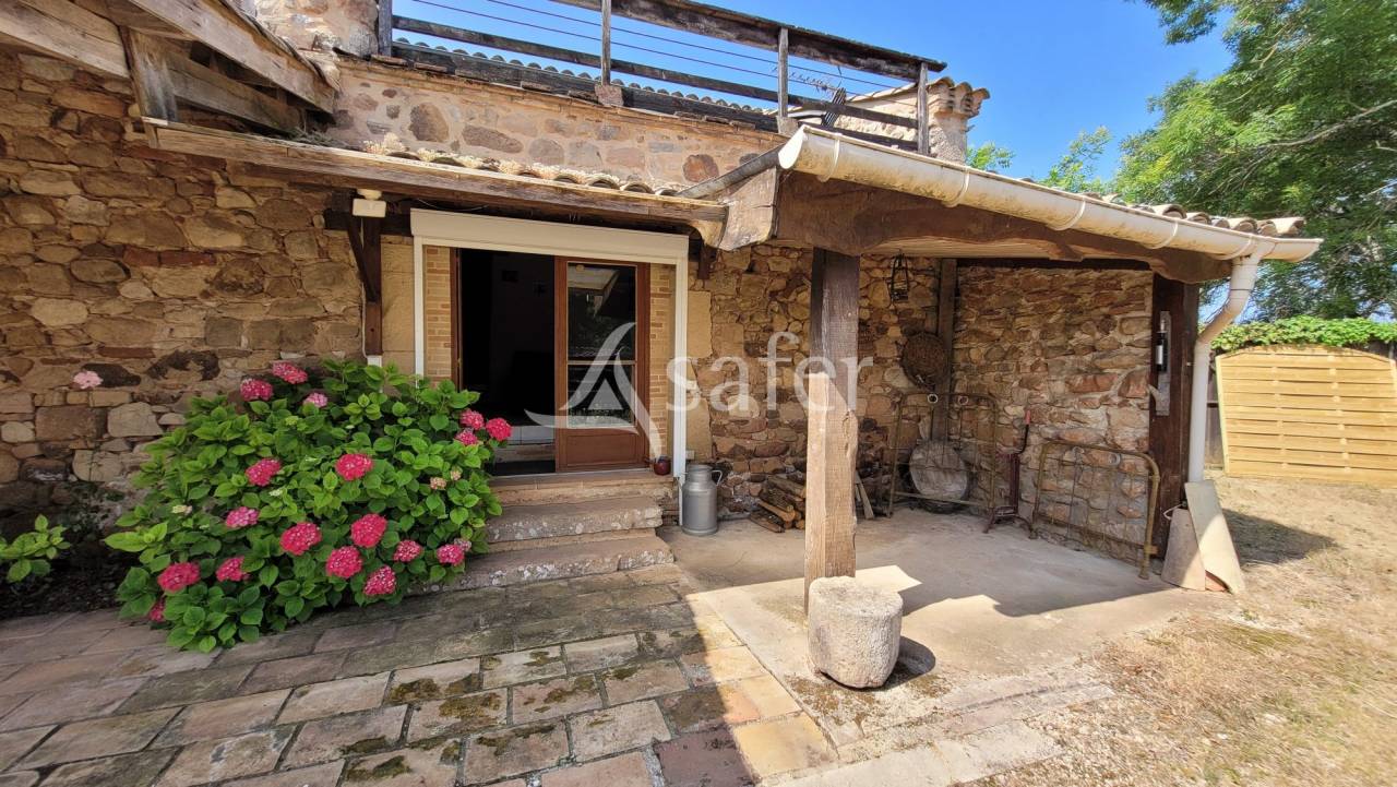 Other country property  tarn