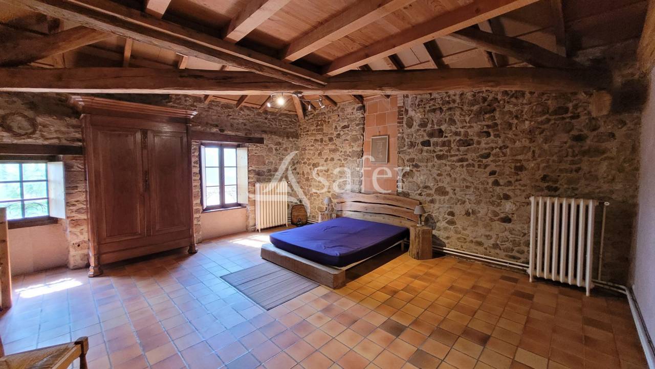 Other country property  tarn