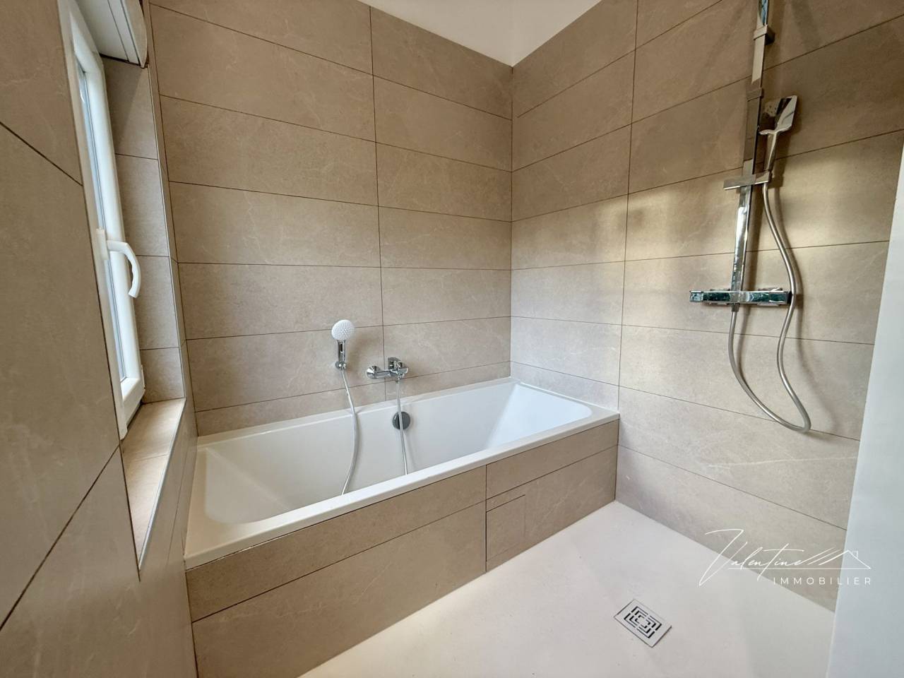 Equestrian property  Calvados