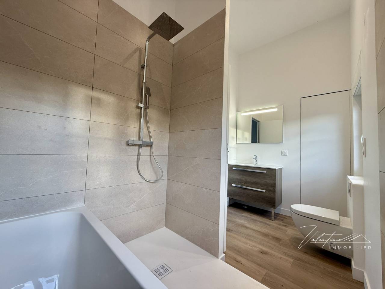 Equestrian property  Calvados