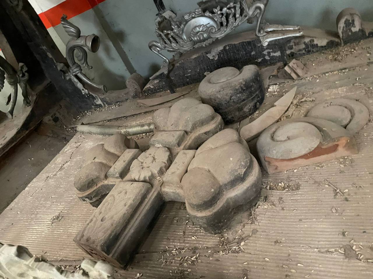 HEARSE 1870 AMAZING PIECE OF ART . 