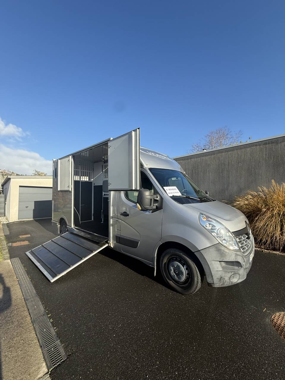 Horsebox HGV Renault LESLY HORSE 2018 Used