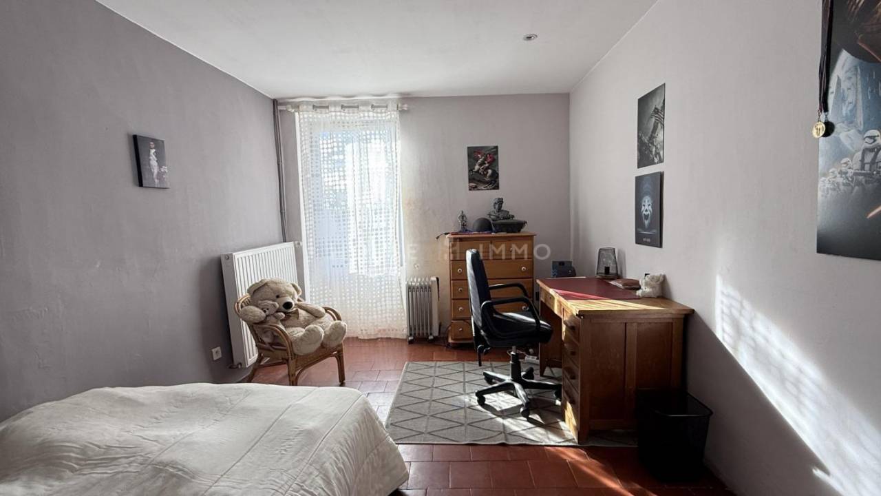 Equestrian property  Gard