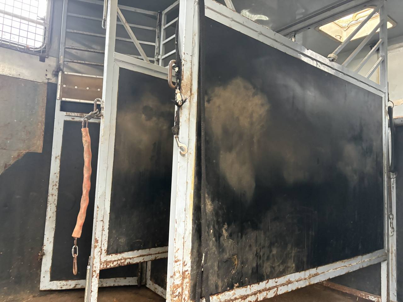 Horsebox NON-HGV Renault Mildium 1985 Used