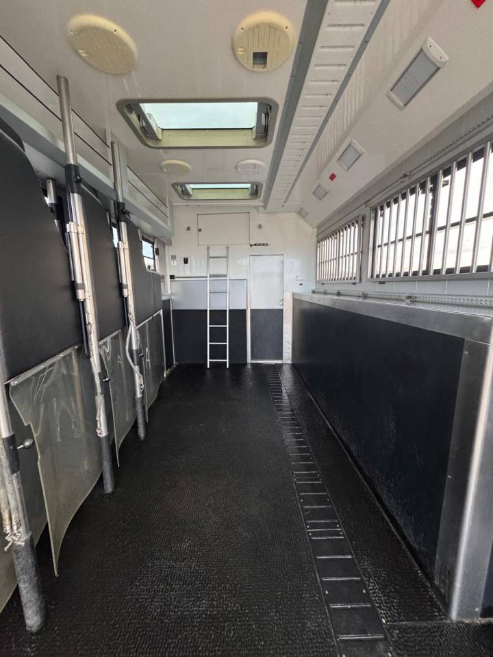 Horsebox NON-HGV Volvo STX 2018 Used