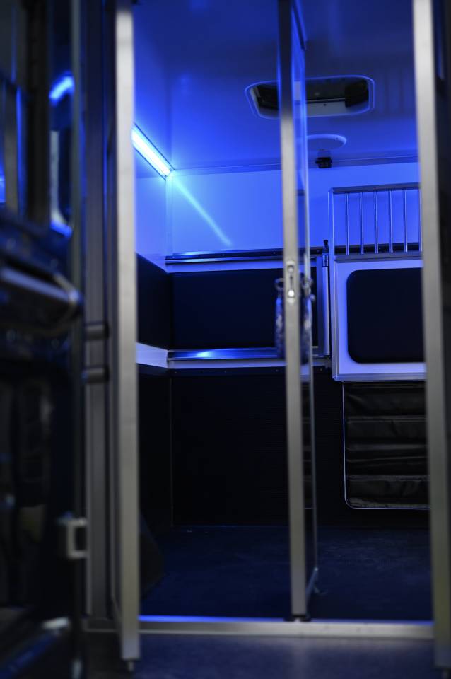 Horsebox HGV Krismar Renault Master 2025 New