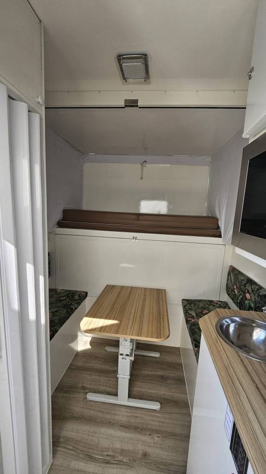 Horsebox HGV Fiat  Ducato 2,2 Diesel  180 chevaux 2023 Used