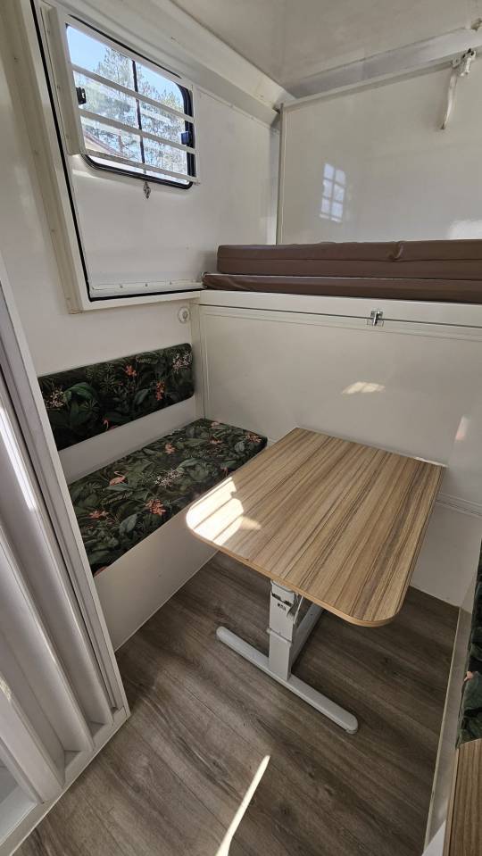 Horsebox HGV Fiat  Ducato 2,2 Diesel  180 chevaux 2023 Used