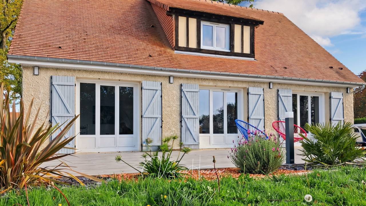 Equestrian property  Calvados