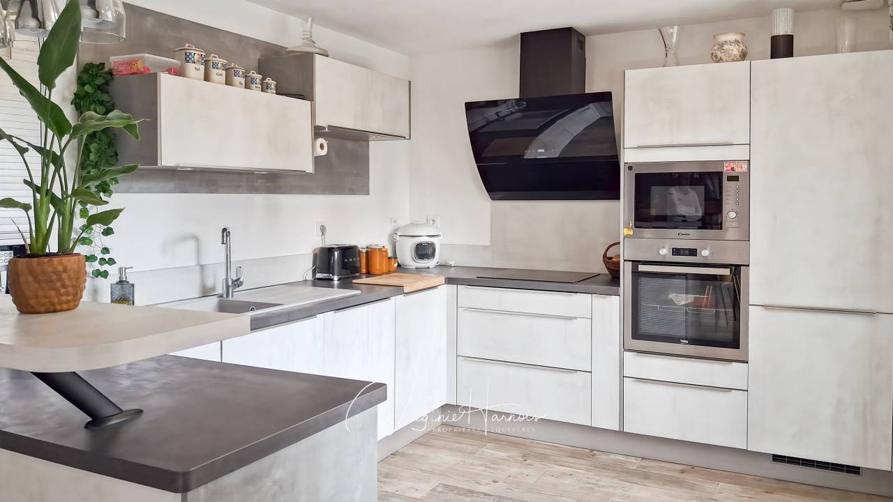 Equestrian property  Calvados