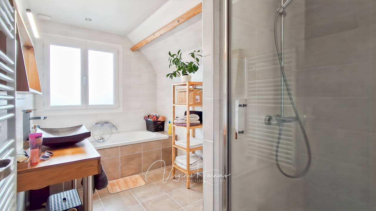 Equestrian property  Calvados