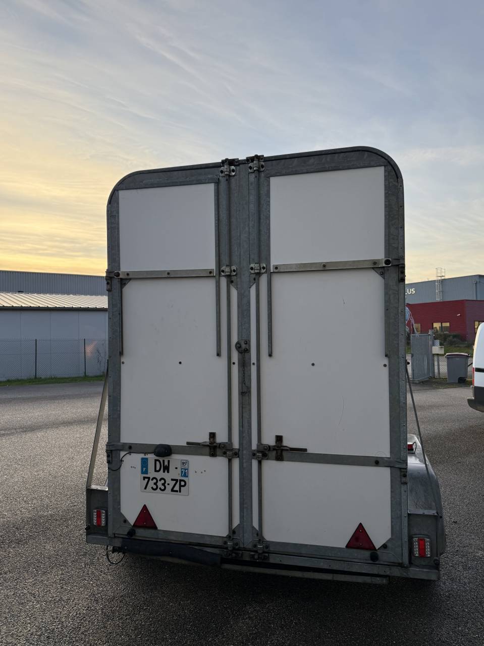 Horse trailer Fautras PROVAN 2 Stalls 2000 Used