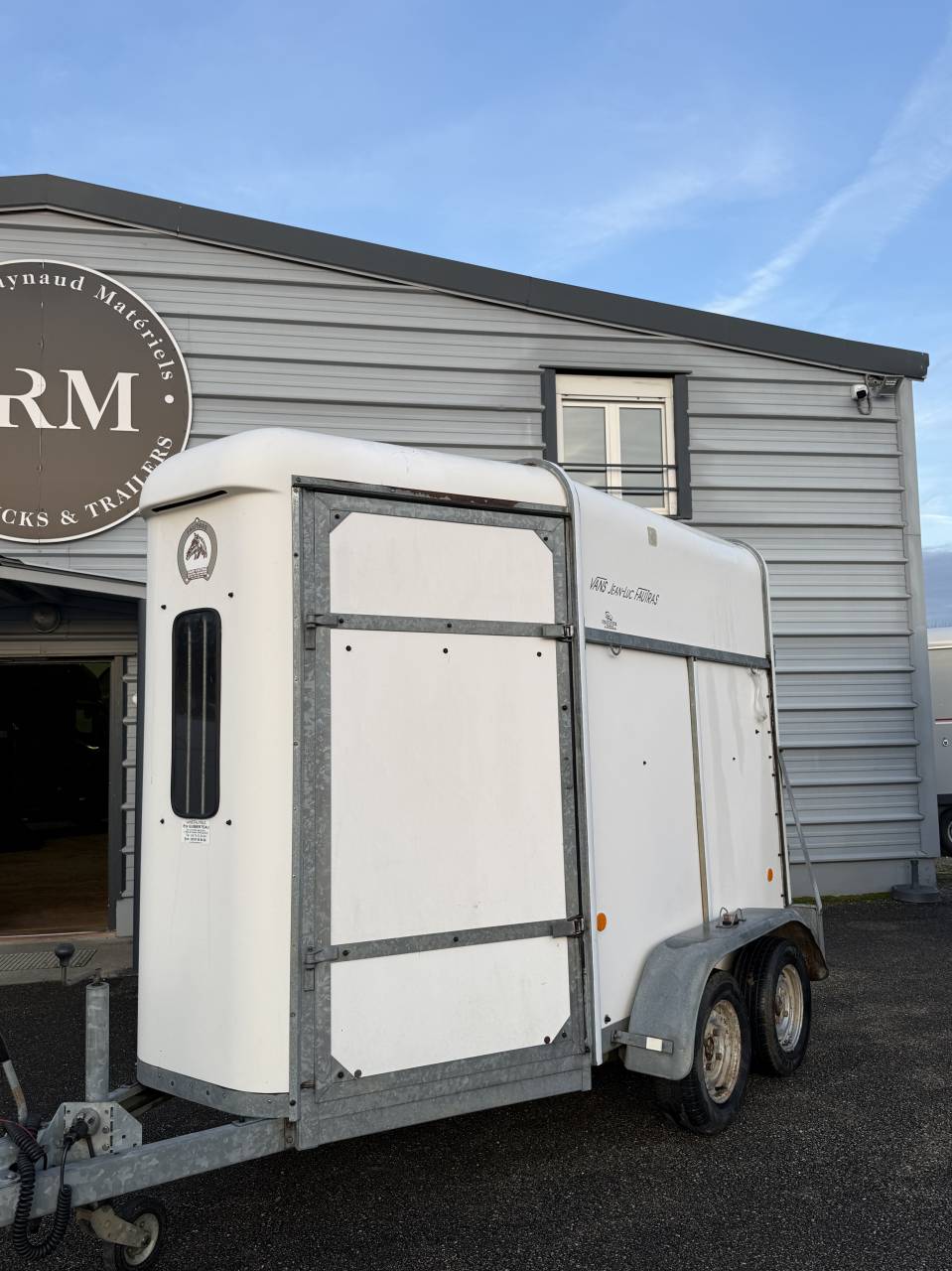 Horse trailer Fautras PROVAN 2 Stalls 2000 Used