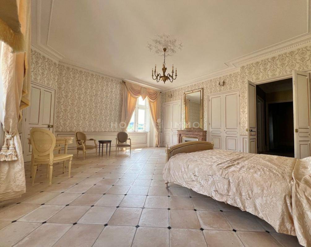 Luxurious equestrian property  Jura