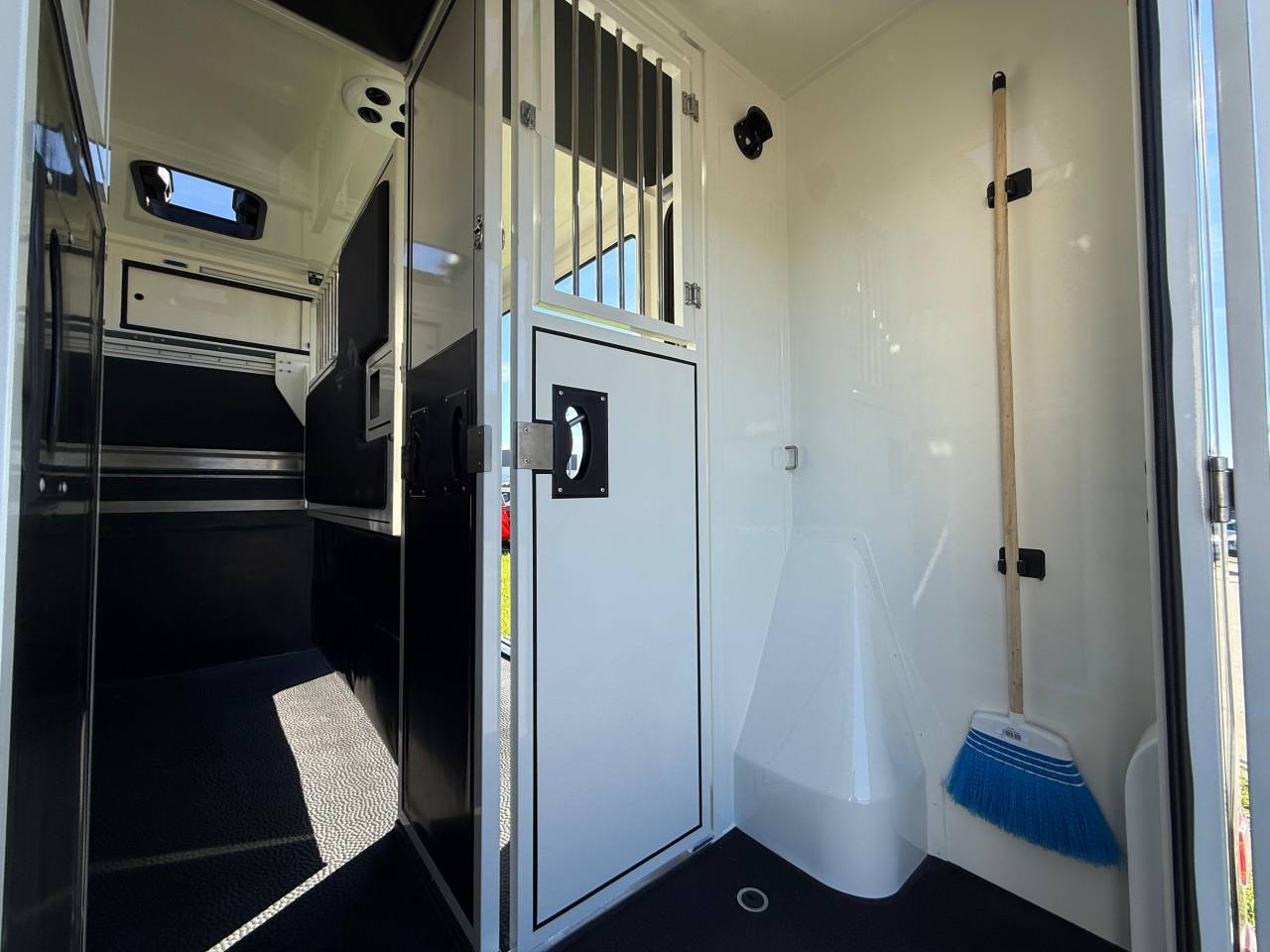 Horsebox HGV Ameline HARAS  2025 New