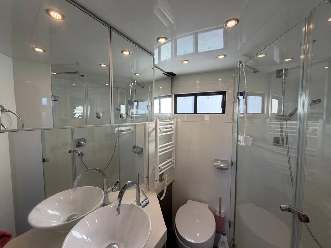 Horsebox NON-HGV STX STX 6 CHEVAUX MEGA POP OUT 2011 Used