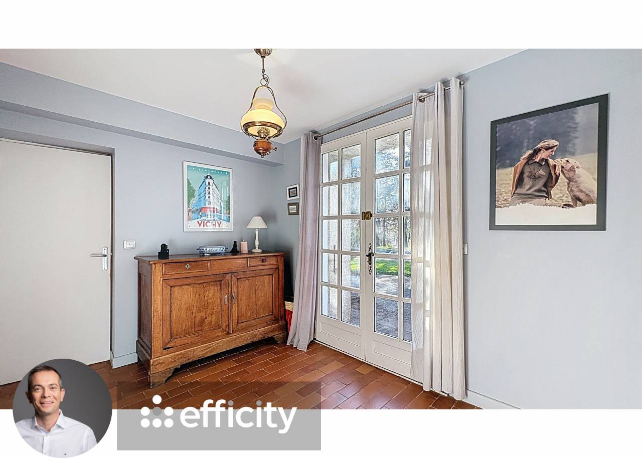 Luxurious equestrian property  Allier